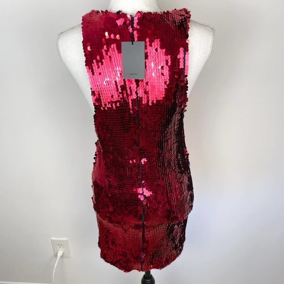NBD Bexley Sequin Shift Dress In Raspberry Red Size XXS New - Picture 9 of 16